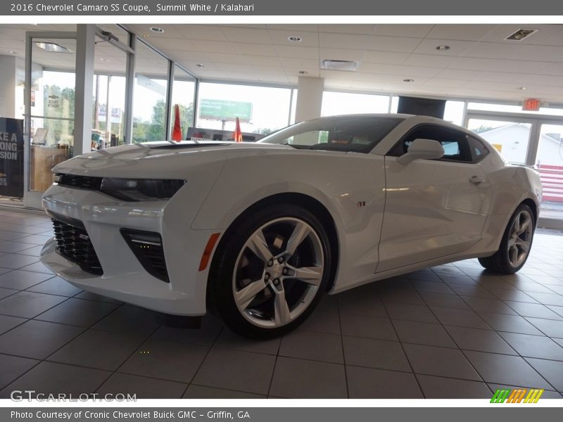 Summit White / Kalahari 2016 Chevrolet Camaro SS Coupe