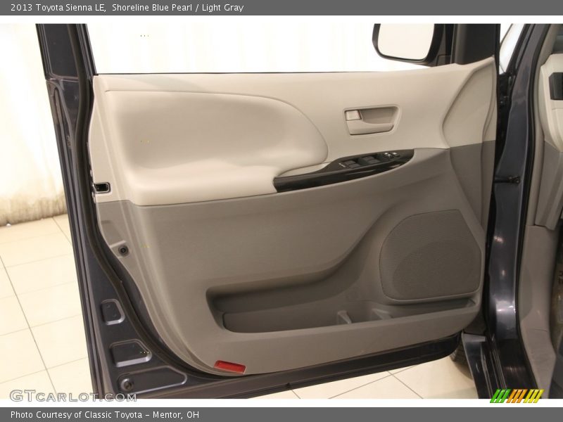 Shoreline Blue Pearl / Light Gray 2013 Toyota Sienna LE