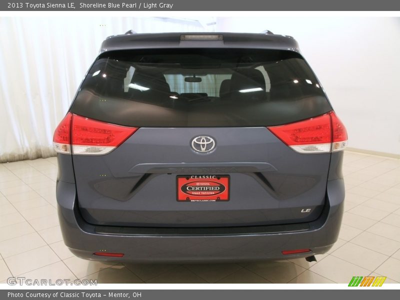 Shoreline Blue Pearl / Light Gray 2013 Toyota Sienna LE