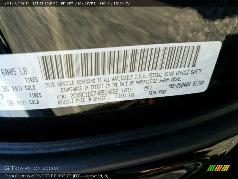 Brilliant Black Crystal Pearl / Black/Alloy 2017 Chrysler Pacifica Touring