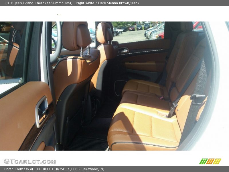 Bright White / Dark Sienna Brown/Black 2016 Jeep Grand Cherokee Summit 4x4