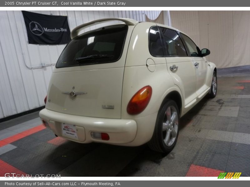 Cool Vanilla White / Dark Slate Gray 2005 Chrysler PT Cruiser GT