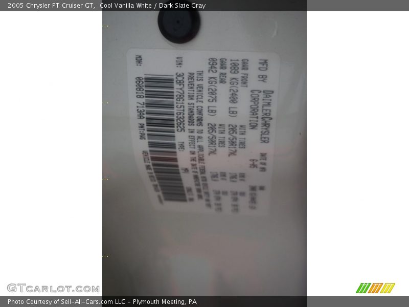Cool Vanilla White / Dark Slate Gray 2005 Chrysler PT Cruiser GT