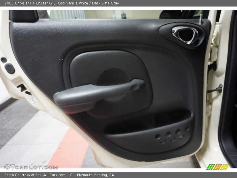 Cool Vanilla White / Dark Slate Gray 2005 Chrysler PT Cruiser GT