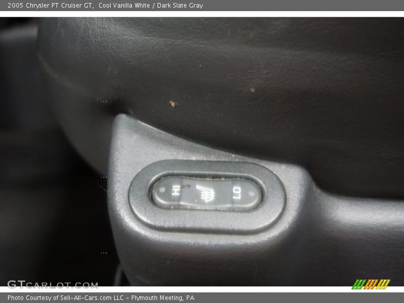 Cool Vanilla White / Dark Slate Gray 2005 Chrysler PT Cruiser GT
