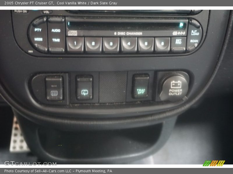 Cool Vanilla White / Dark Slate Gray 2005 Chrysler PT Cruiser GT