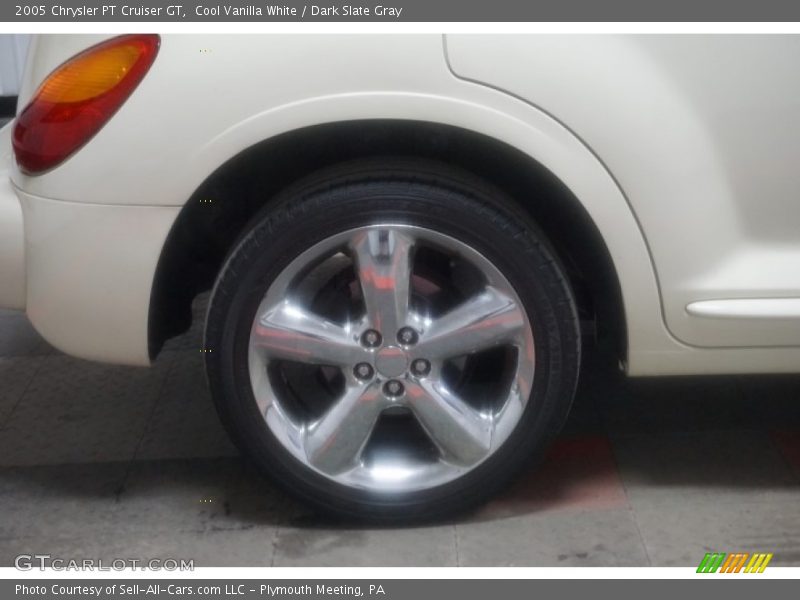 Cool Vanilla White / Dark Slate Gray 2005 Chrysler PT Cruiser GT