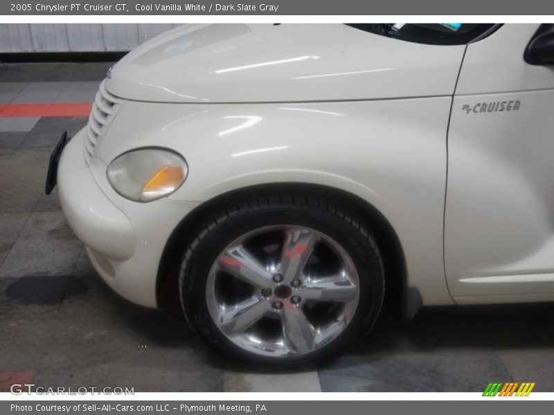 Cool Vanilla White / Dark Slate Gray 2005 Chrysler PT Cruiser GT