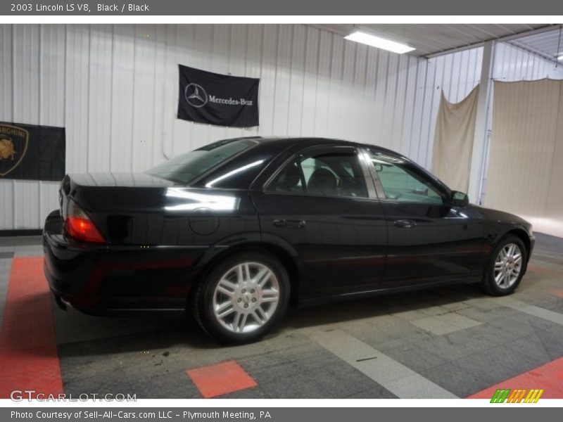 Black / Black 2003 Lincoln LS V8