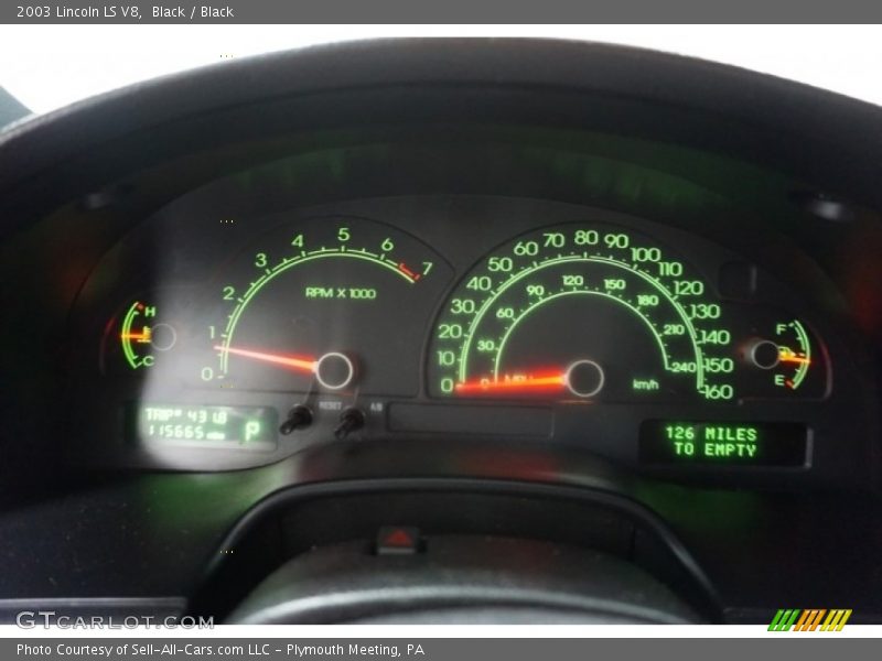 Black / Black 2003 Lincoln LS V8