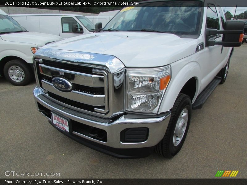 Oxford White / Steel Gray 2011 Ford F250 Super Duty XLT SuperCab 4x4