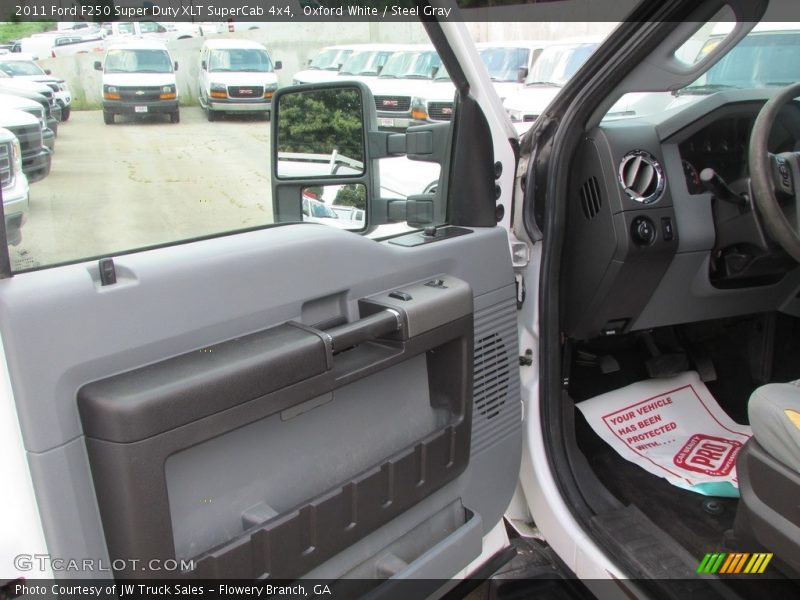 Oxford White / Steel Gray 2011 Ford F250 Super Duty XLT SuperCab 4x4