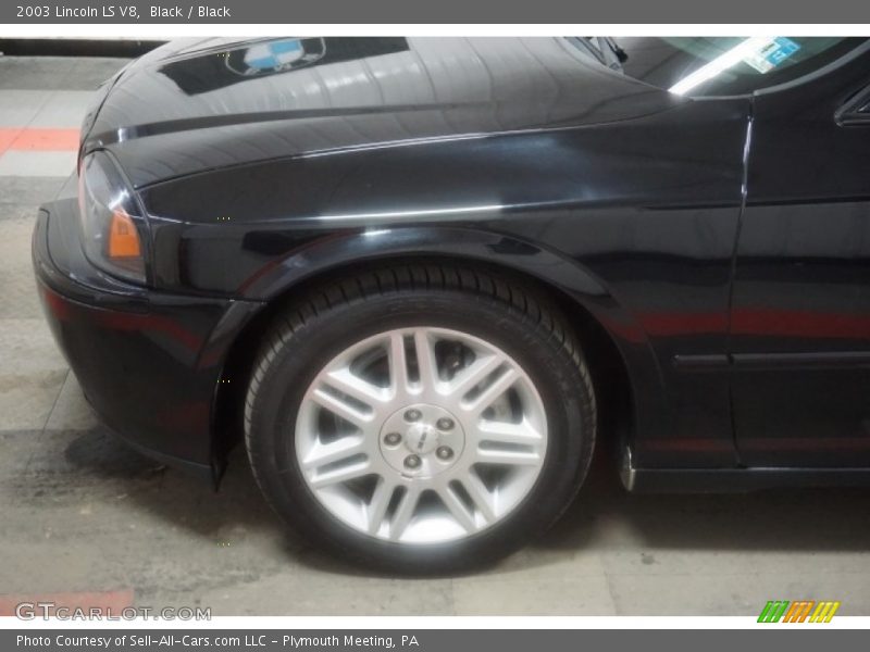 Black / Black 2003 Lincoln LS V8