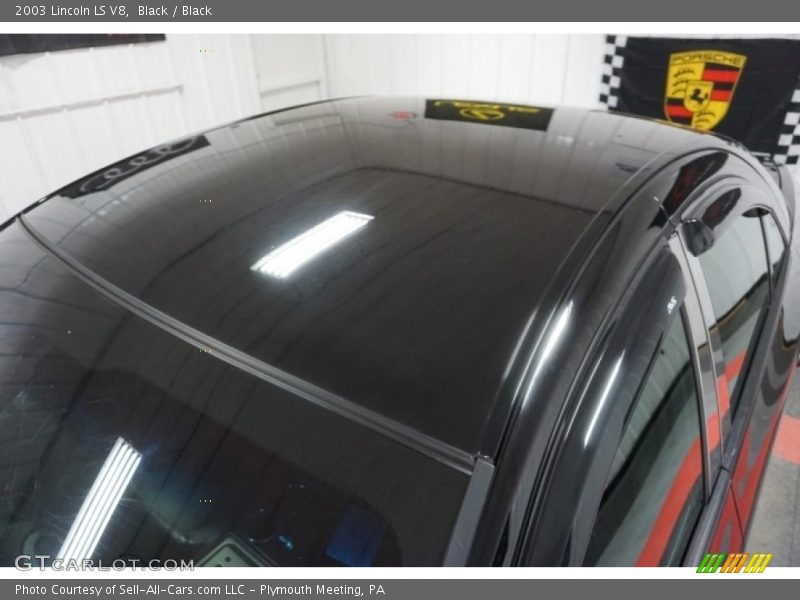 Black / Black 2003 Lincoln LS V8