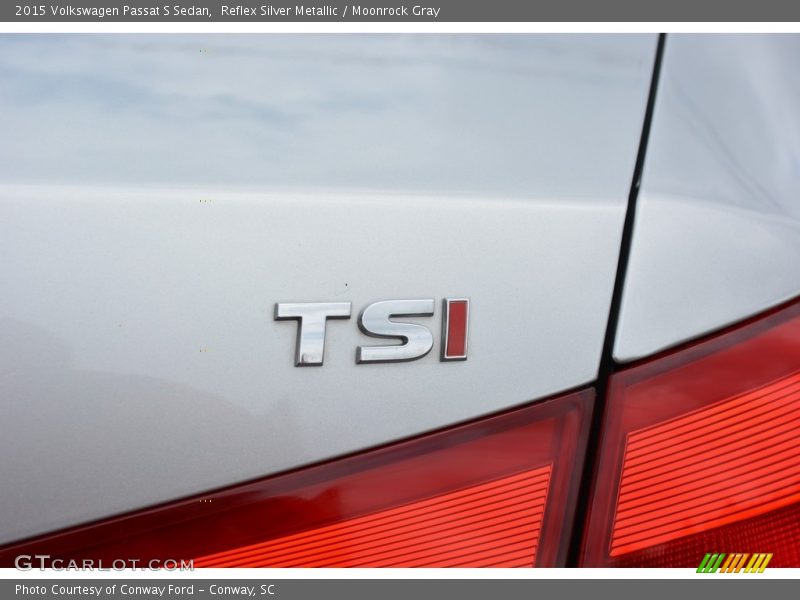 Reflex Silver Metallic / Moonrock Gray 2015 Volkswagen Passat S Sedan