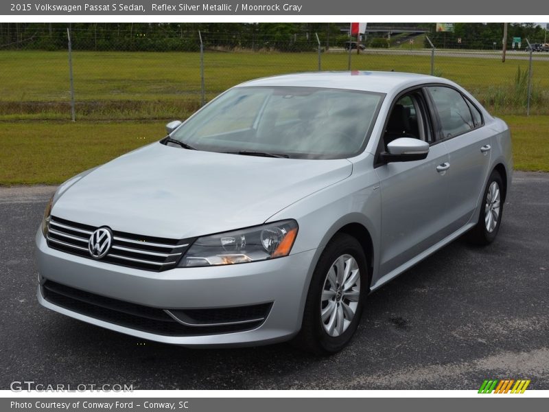Reflex Silver Metallic / Moonrock Gray 2015 Volkswagen Passat S Sedan