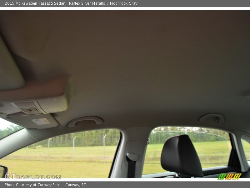 Reflex Silver Metallic / Moonrock Gray 2015 Volkswagen Passat S Sedan