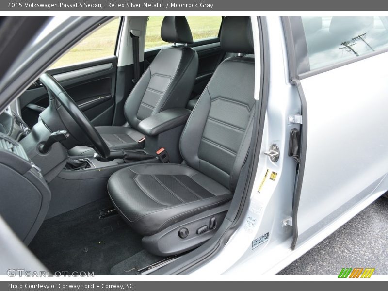 Reflex Silver Metallic / Moonrock Gray 2015 Volkswagen Passat S Sedan