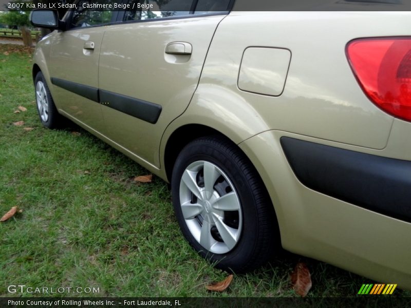 Cashmere Beige / Beige 2007 Kia Rio LX Sedan