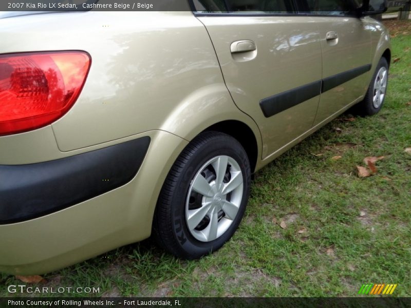 Cashmere Beige / Beige 2007 Kia Rio LX Sedan