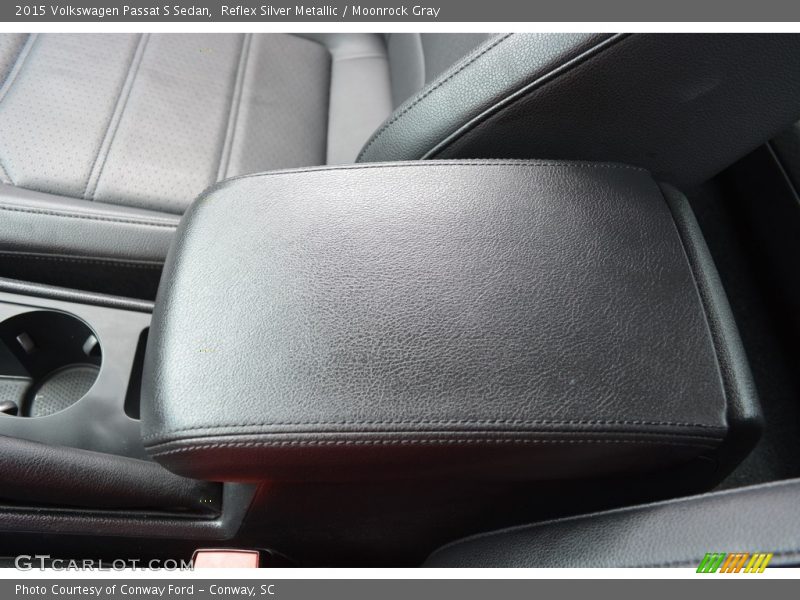 Reflex Silver Metallic / Moonrock Gray 2015 Volkswagen Passat S Sedan
