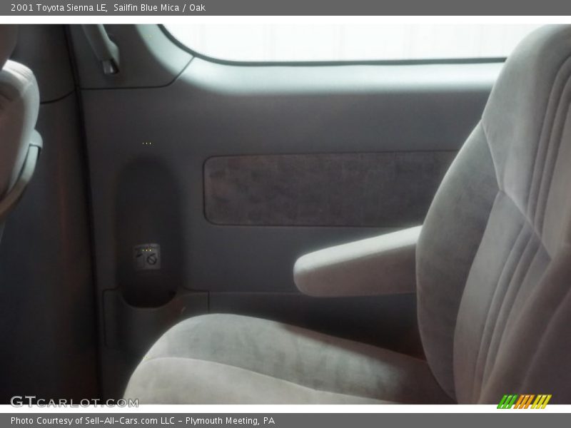 Sailfin Blue Mica / Oak 2001 Toyota Sienna LE