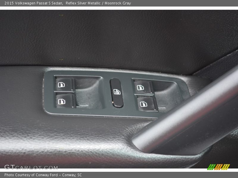 Reflex Silver Metallic / Moonrock Gray 2015 Volkswagen Passat S Sedan
