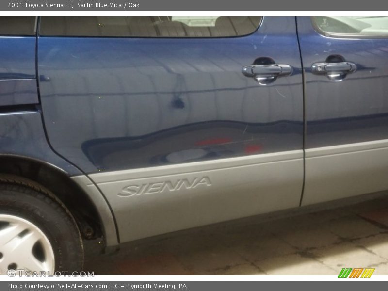 Sailfin Blue Mica / Oak 2001 Toyota Sienna LE