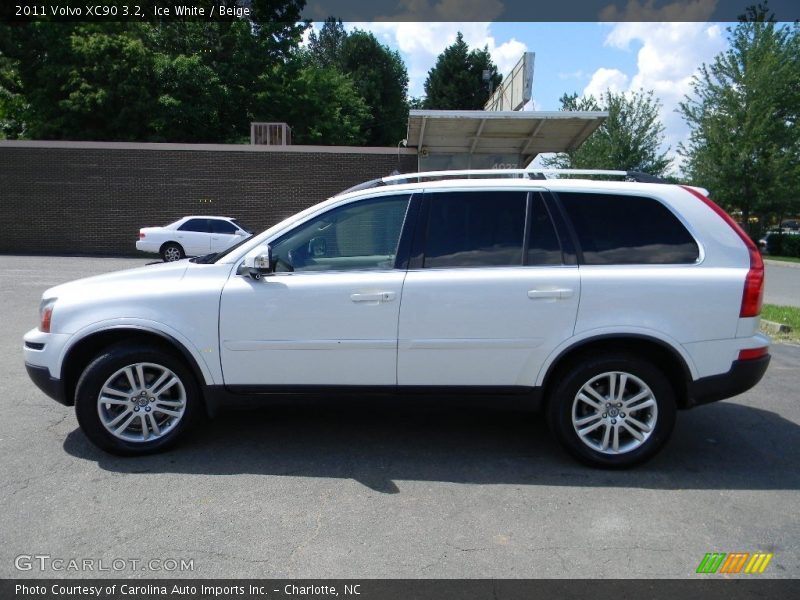 Ice White / Beige 2011 Volvo XC90 3.2