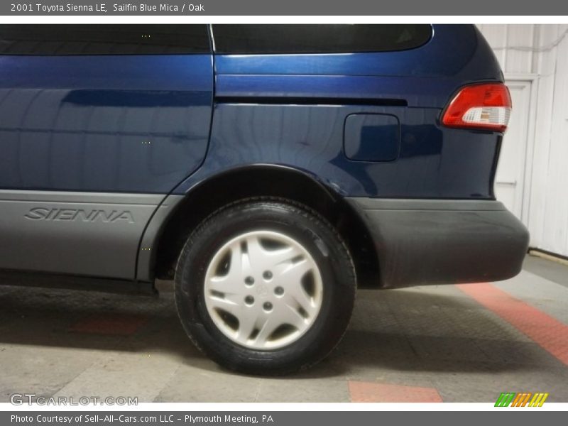 Sailfin Blue Mica / Oak 2001 Toyota Sienna LE