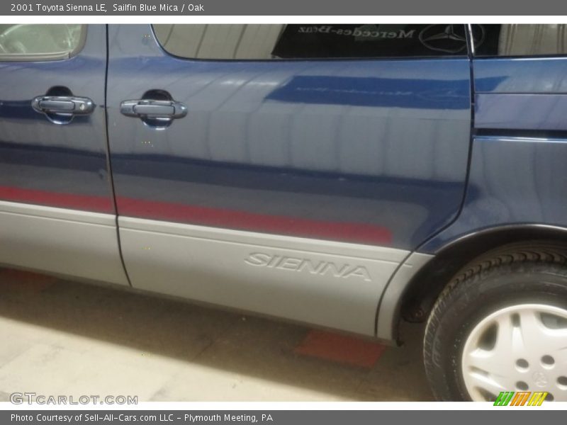 Sailfin Blue Mica / Oak 2001 Toyota Sienna LE