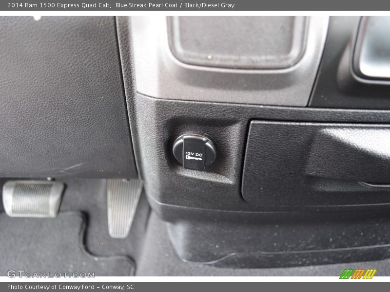 Blue Streak Pearl Coat / Black/Diesel Gray 2014 Ram 1500 Express Quad Cab