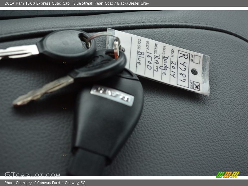Blue Streak Pearl Coat / Black/Diesel Gray 2014 Ram 1500 Express Quad Cab