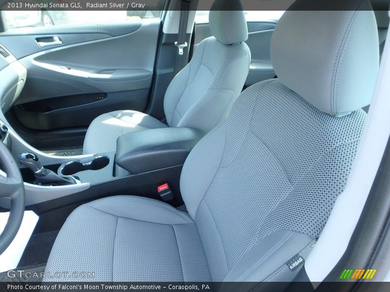Radiant Silver / Gray 2013 Hyundai Sonata GLS