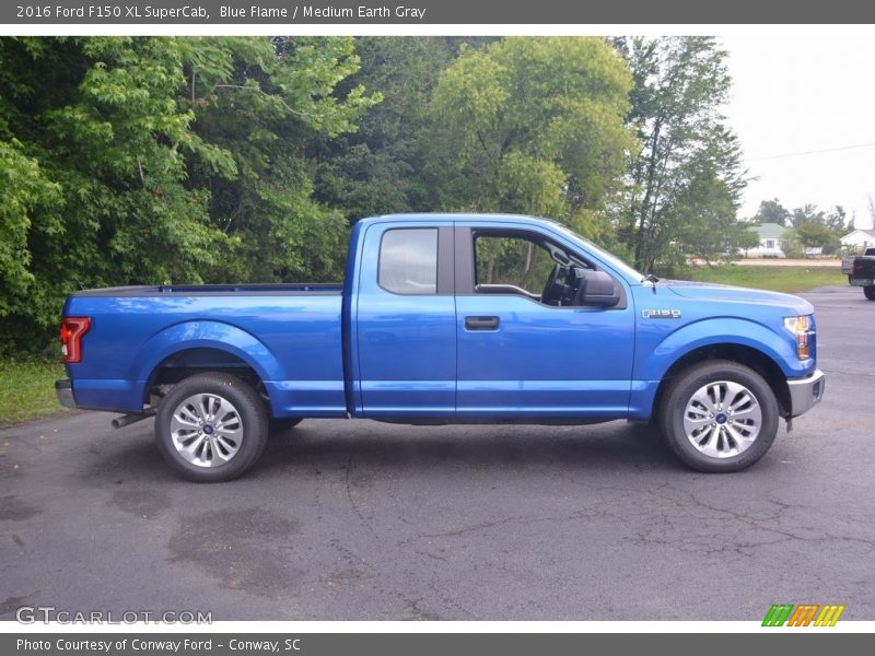 Blue Flame / Medium Earth Gray 2016 Ford F150 XL SuperCab