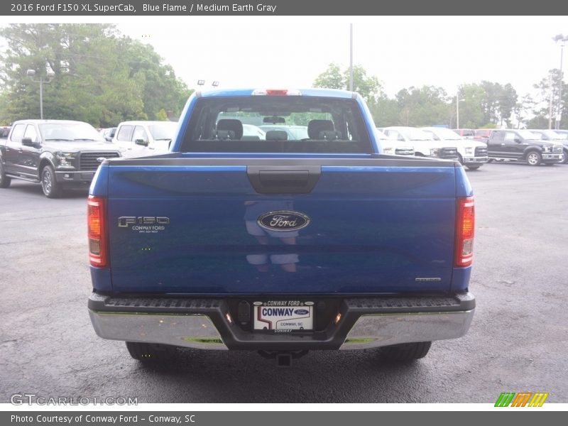 Blue Flame / Medium Earth Gray 2016 Ford F150 XL SuperCab
