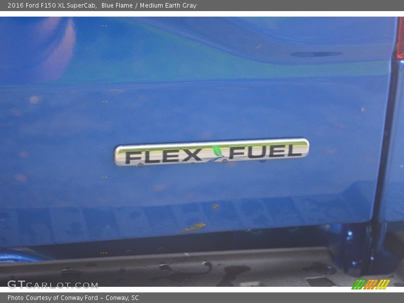 Blue Flame / Medium Earth Gray 2016 Ford F150 XL SuperCab