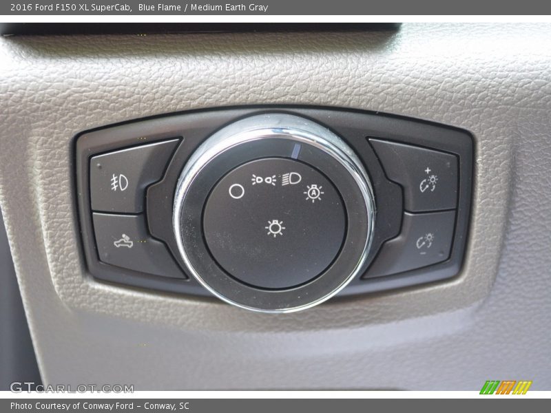 Blue Flame / Medium Earth Gray 2016 Ford F150 XL SuperCab