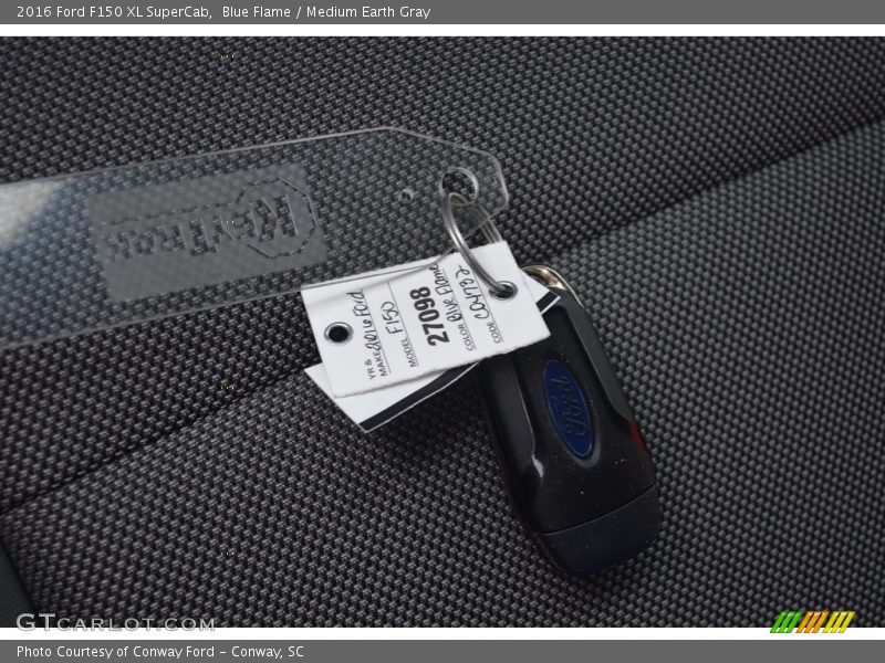Blue Flame / Medium Earth Gray 2016 Ford F150 XL SuperCab