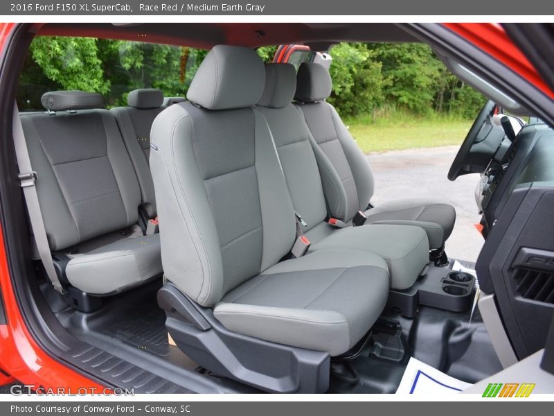 Race Red / Medium Earth Gray 2016 Ford F150 XL SuperCab