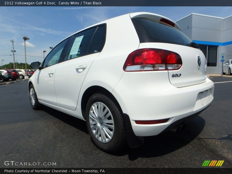 Candy White / Titan Black 2012 Volkswagen Golf 4 Door