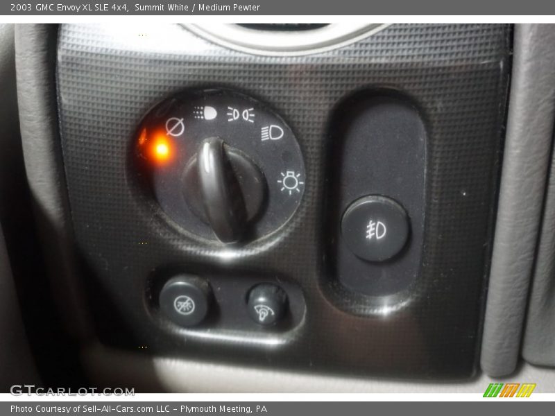 Summit White / Medium Pewter 2003 GMC Envoy XL SLE 4x4