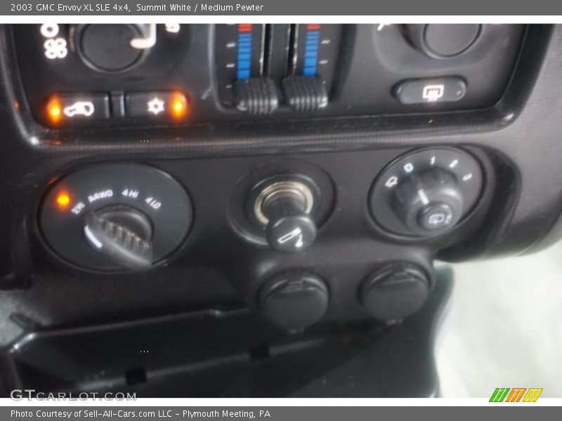 Summit White / Medium Pewter 2003 GMC Envoy XL SLE 4x4