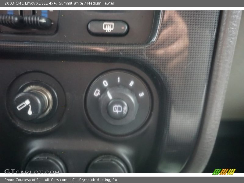 Summit White / Medium Pewter 2003 GMC Envoy XL SLE 4x4