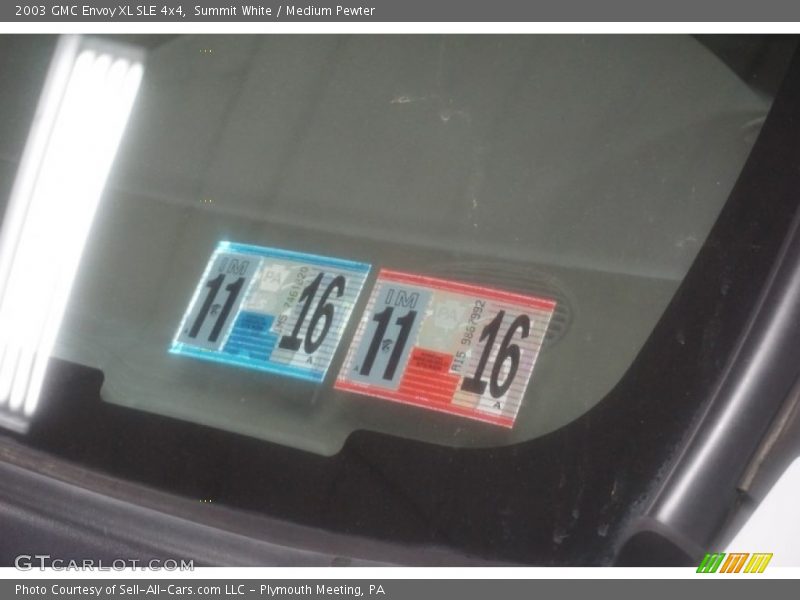 Summit White / Medium Pewter 2003 GMC Envoy XL SLE 4x4