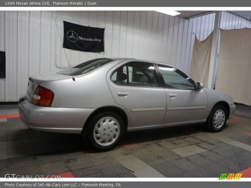 Platinum Metallic / Dusk 1999 Nissan Altima GXE