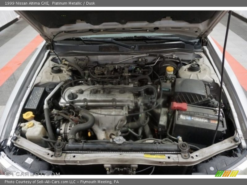 Platinum Metallic / Dusk 1999 Nissan Altima GXE