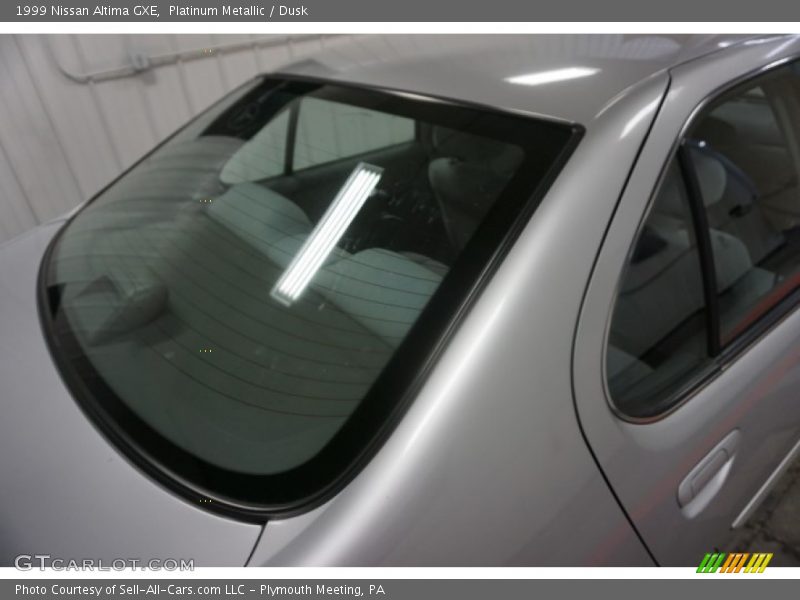 Platinum Metallic / Dusk 1999 Nissan Altima GXE