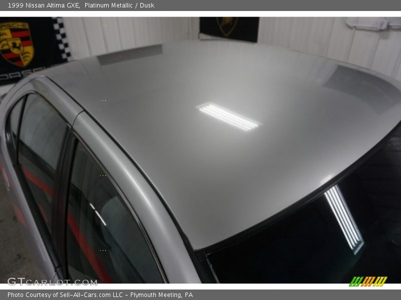 Platinum Metallic / Dusk 1999 Nissan Altima GXE
