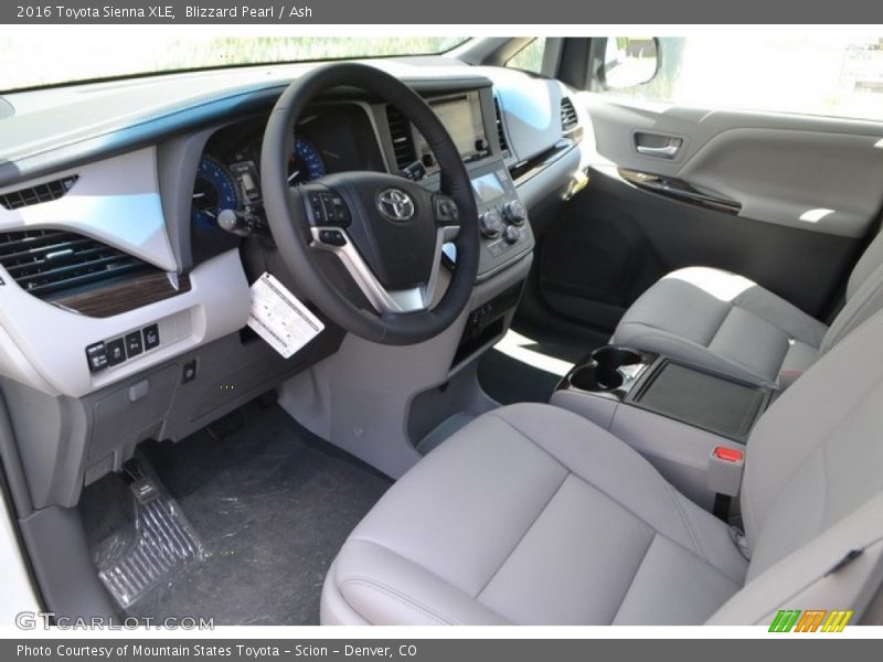 Blizzard Pearl / Ash 2016 Toyota Sienna XLE